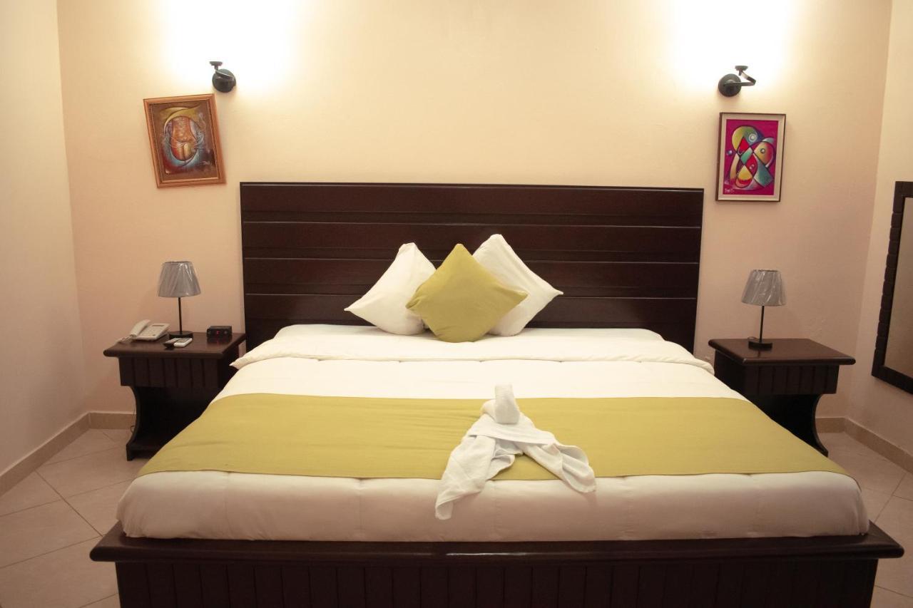 La Pepiniere Hotel Petionville Экстерьер фото